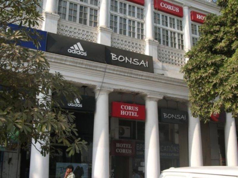 The Corus Hotel Nowe Delhi Zewnętrze zdjęcie