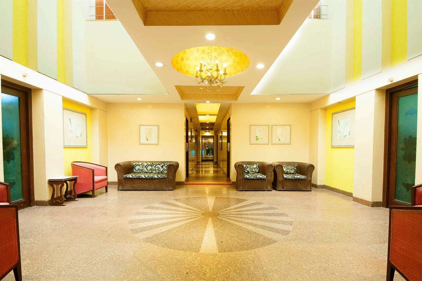 The Corus Hotel Nowe Delhi Zewnętrze zdjęcie