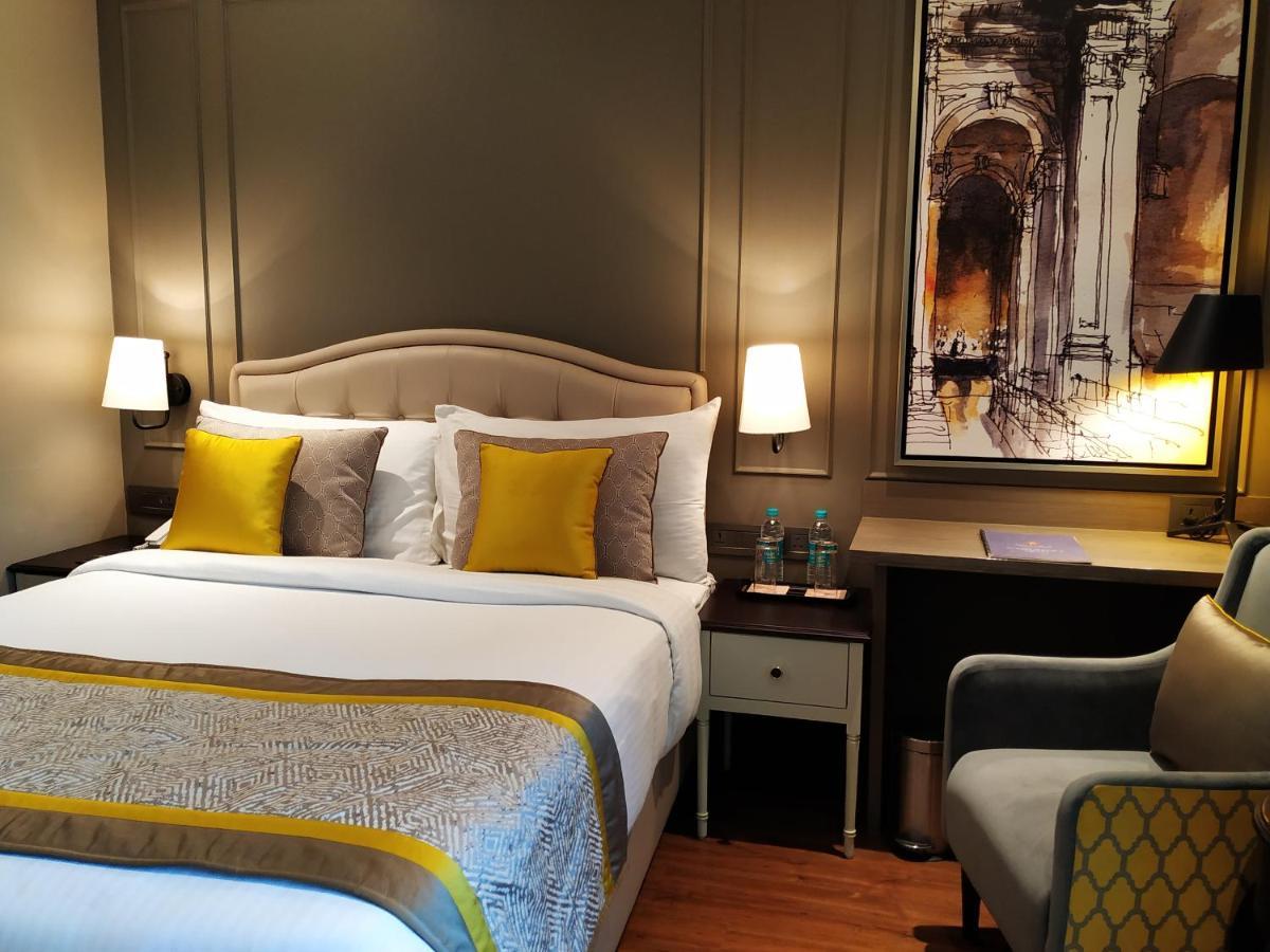 The Corus Hotel Nowe Delhi Zewnętrze zdjęcie